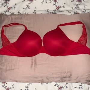 Victoria’s Secret Incredible Bra Perfect Shape